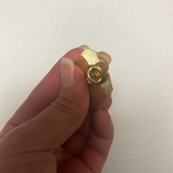 BUSCH The Official Beer of NASCAR  pin brooch button - Picture 4 of 4